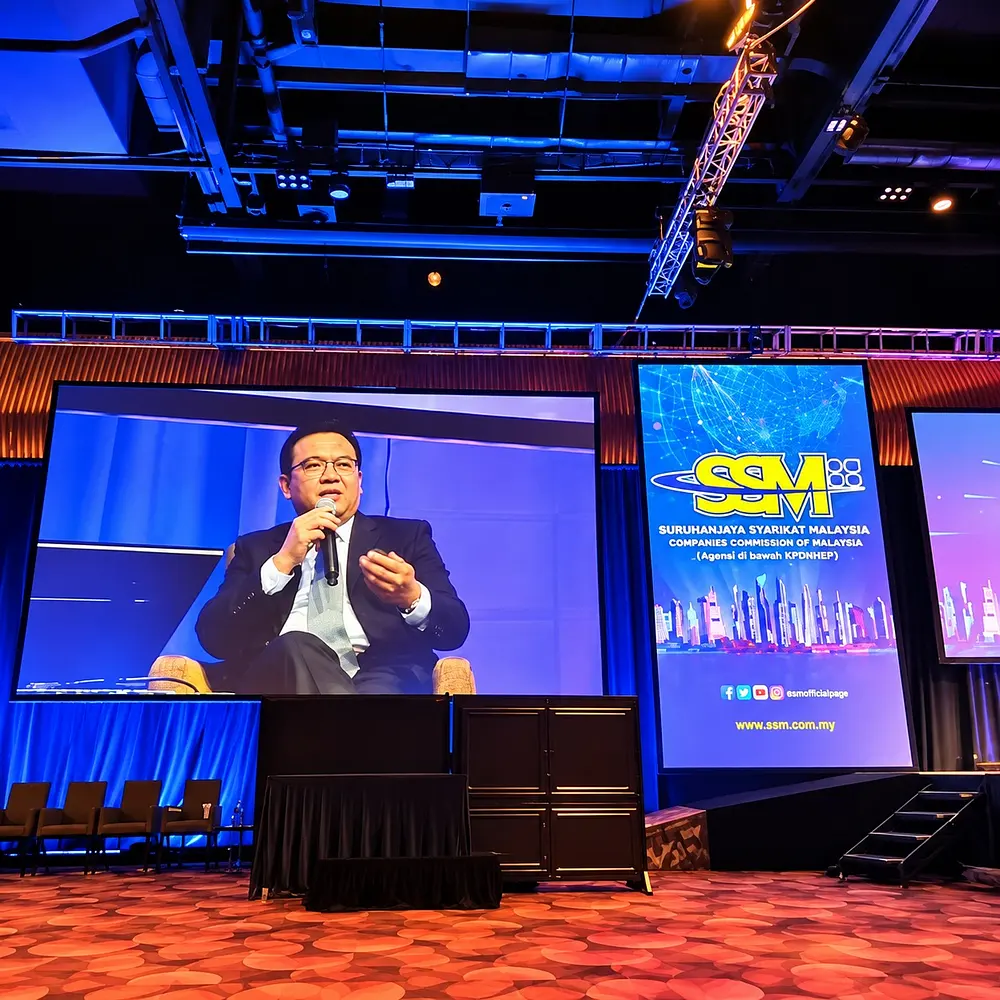 Speaking at the SSM conference